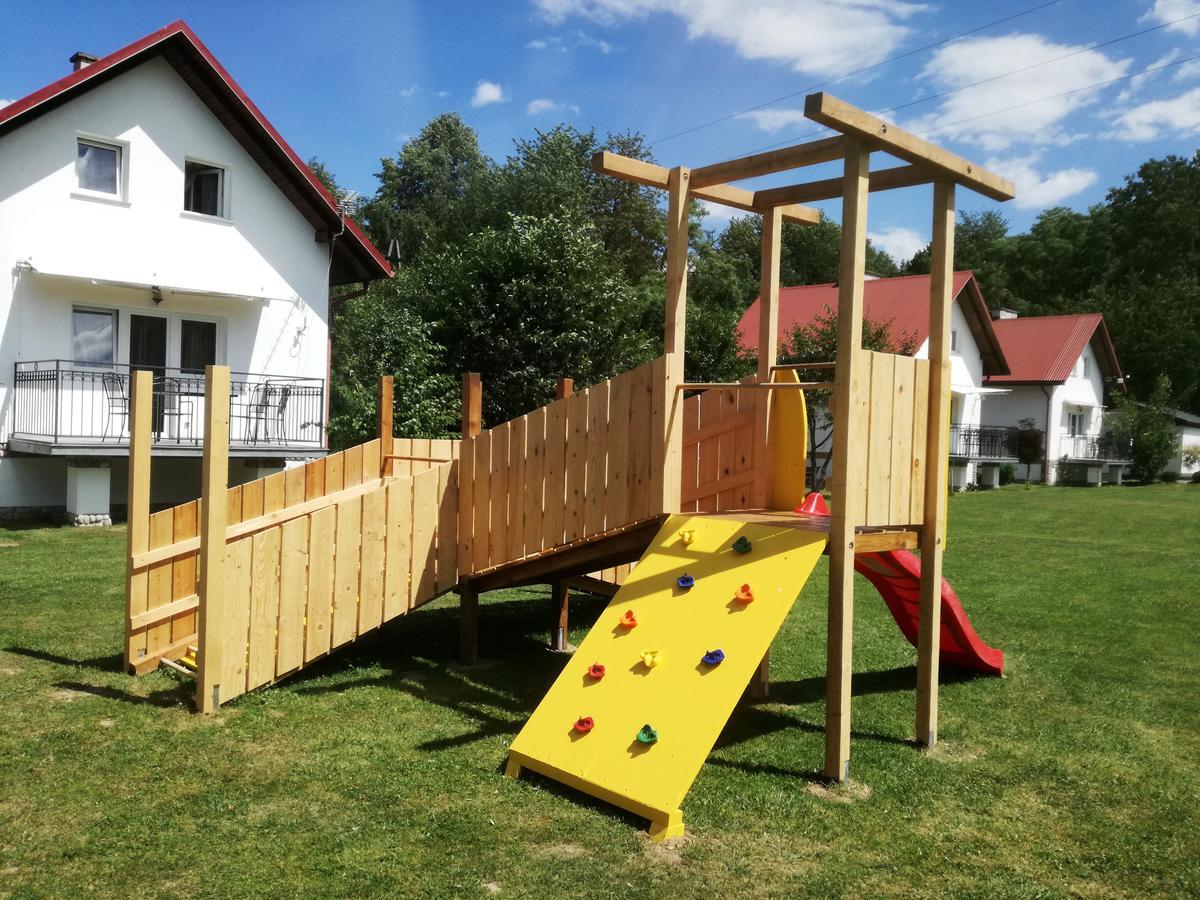 Domki Cztery Pory Roku Czchow Bagian luar foto